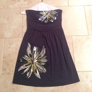 Navy blue strapless dress