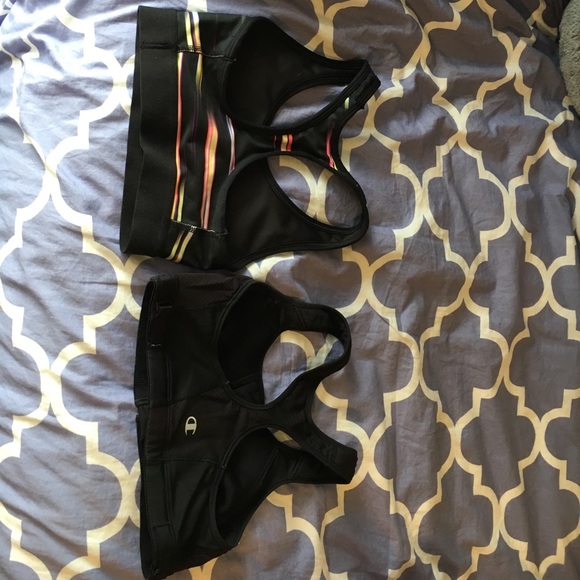 Sports bra bundle - Picture 3 of 3