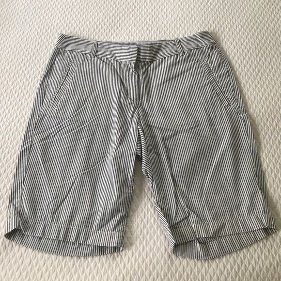 J.Crew Bermuda shorts - Picture 1 of 3