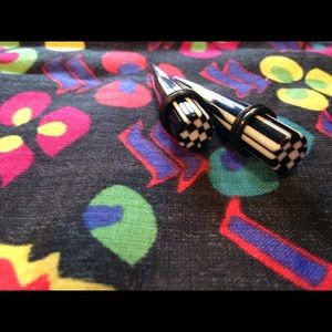 NWOT 00g black+white checkerboard tapers