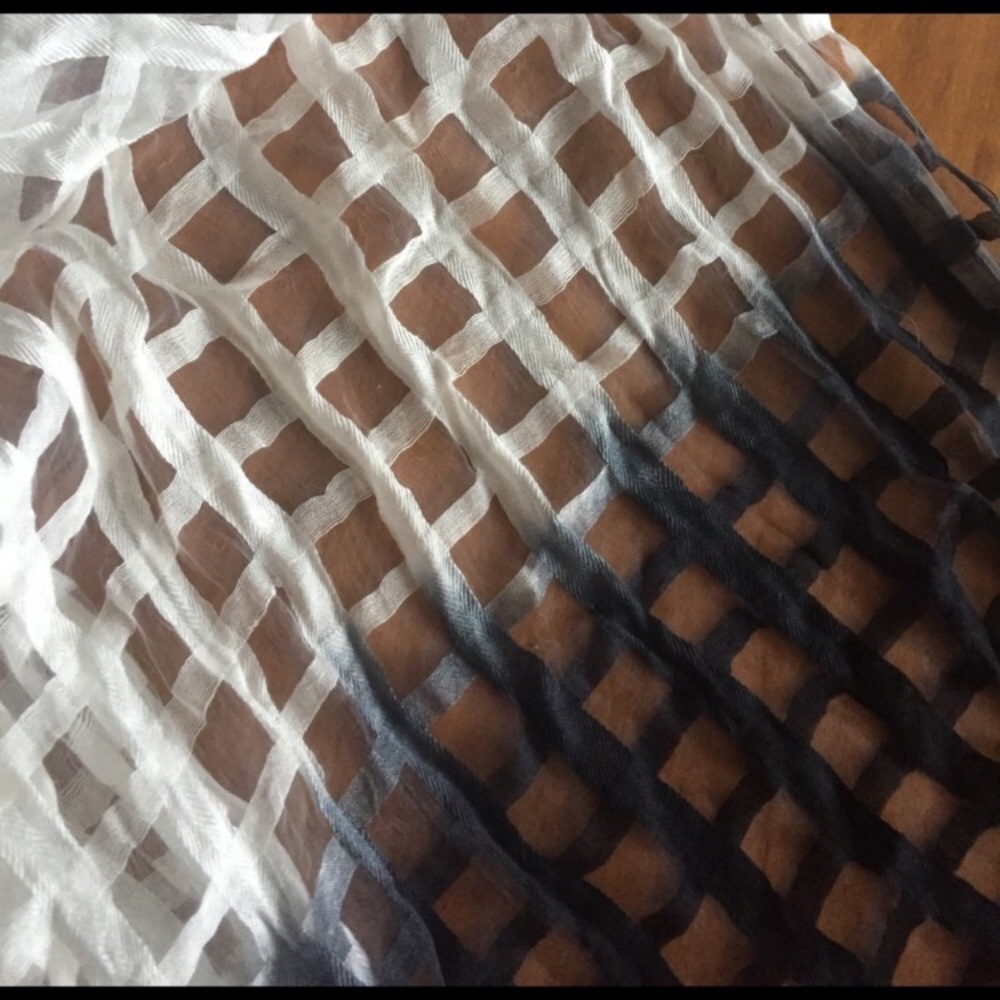 Black and white infinity scarf