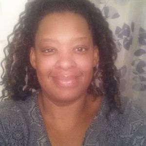 Meet your Posher, Latoya