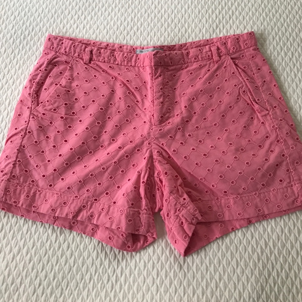 Gap pink shorts