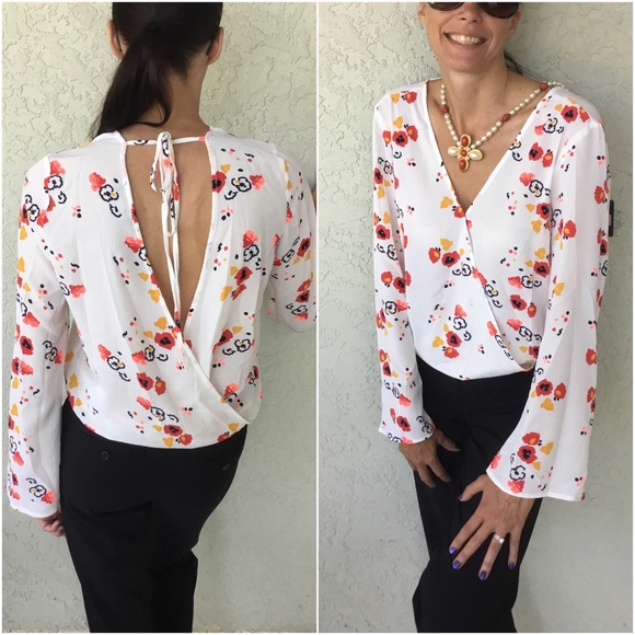 Floral V-Neck Blouse - Picture 2 of 2