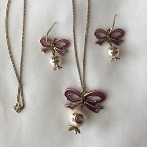 Chanel Bows earring and necklace set
