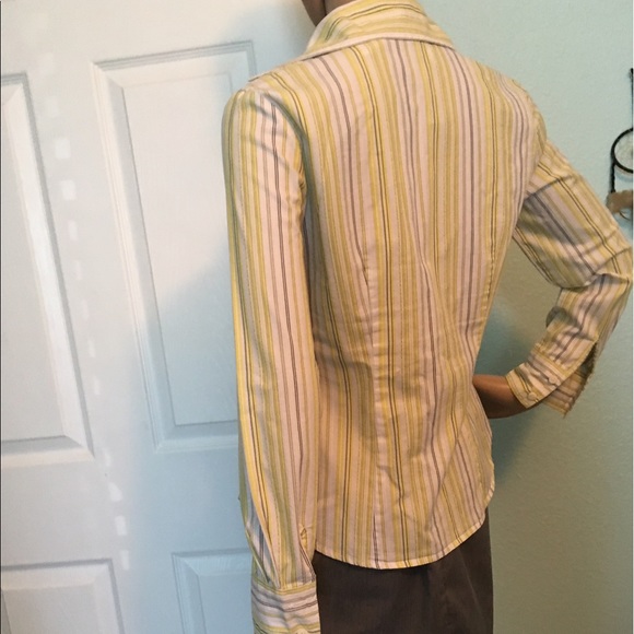 Button down blouse - Picture 2 of 2