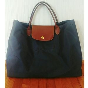 Authentic Longchamp Le Pliage Graphite (Large)