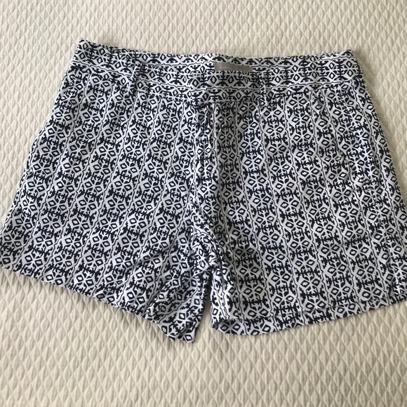 Banana Republic shorts - Picture 1 of 4
