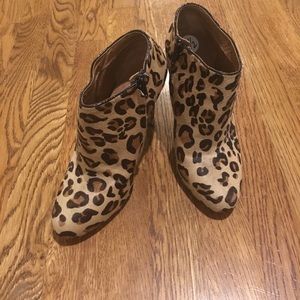 Leopard print ankle boots