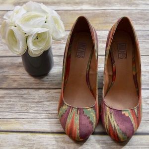 Mix No. 6 Canvas Print Wood Wedge Pump Shoes 8.5