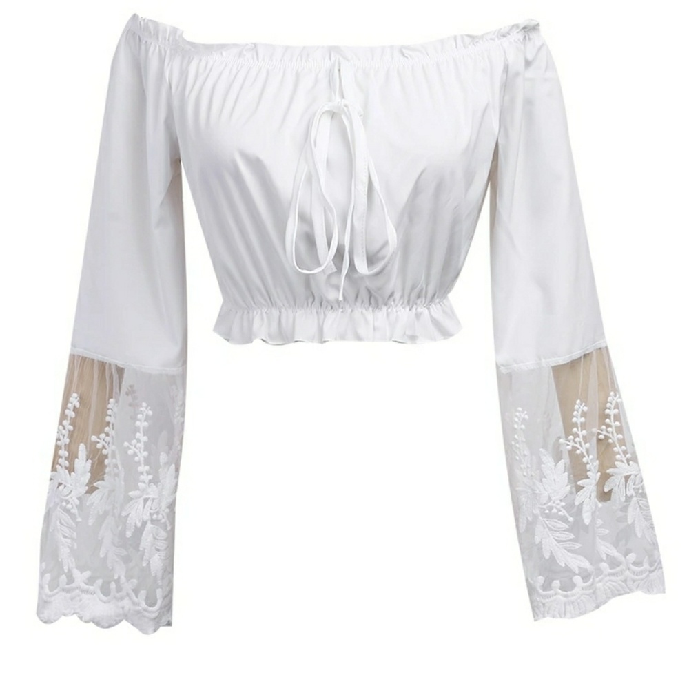 🌸Off Shoulder White Crop Top - Picture 2 of 3