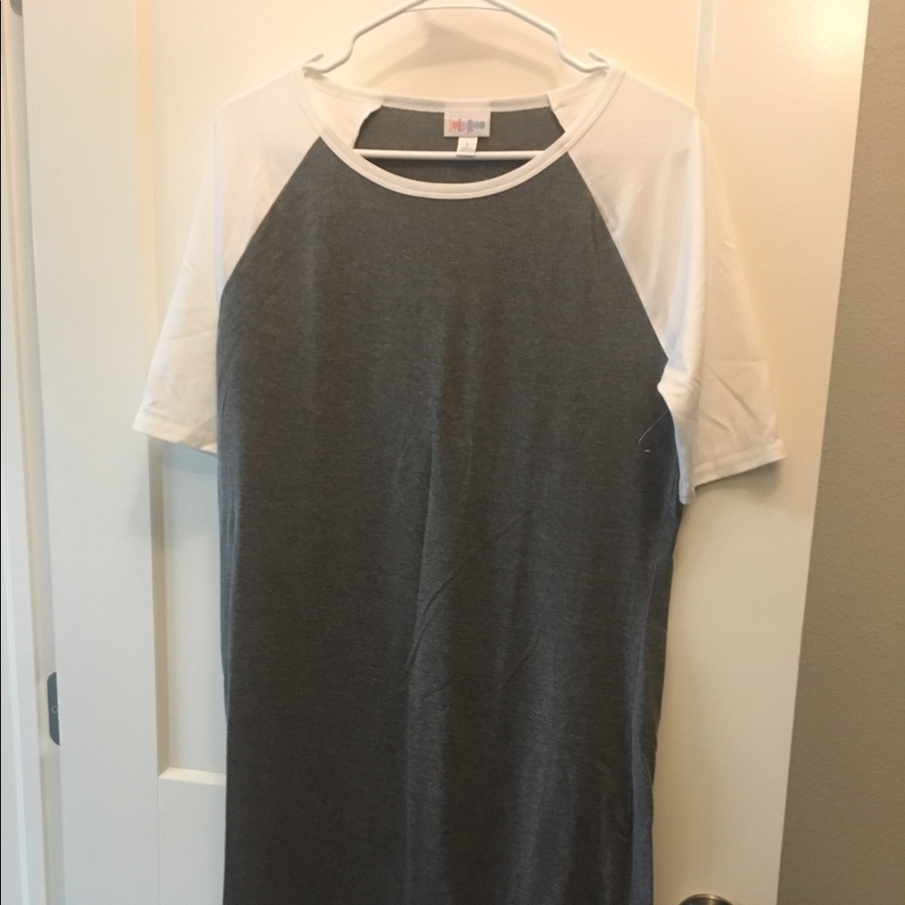 Large BNWT Lularoe Julia