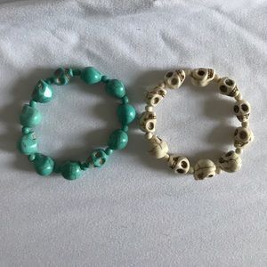 Teal and cream skull bracelets 💀