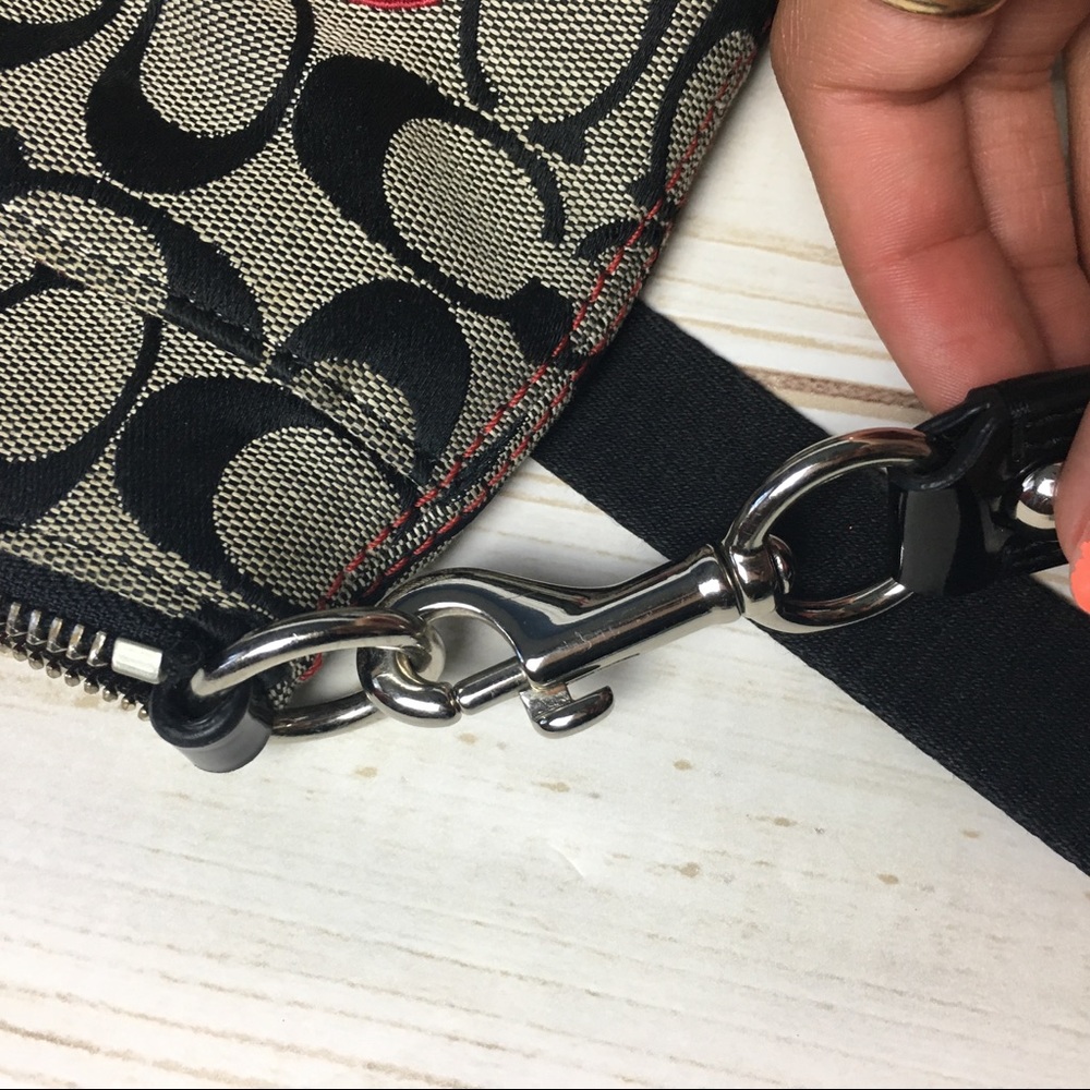Authentic Coach Purse - Picture 7 of 7