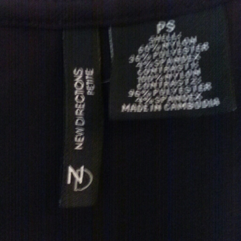 Last Chance New Directions Floral Twofer Top - Picture 3 of 3