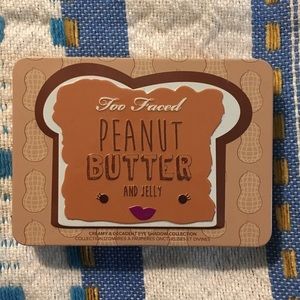 Too Faced peanut butter & jelly palette