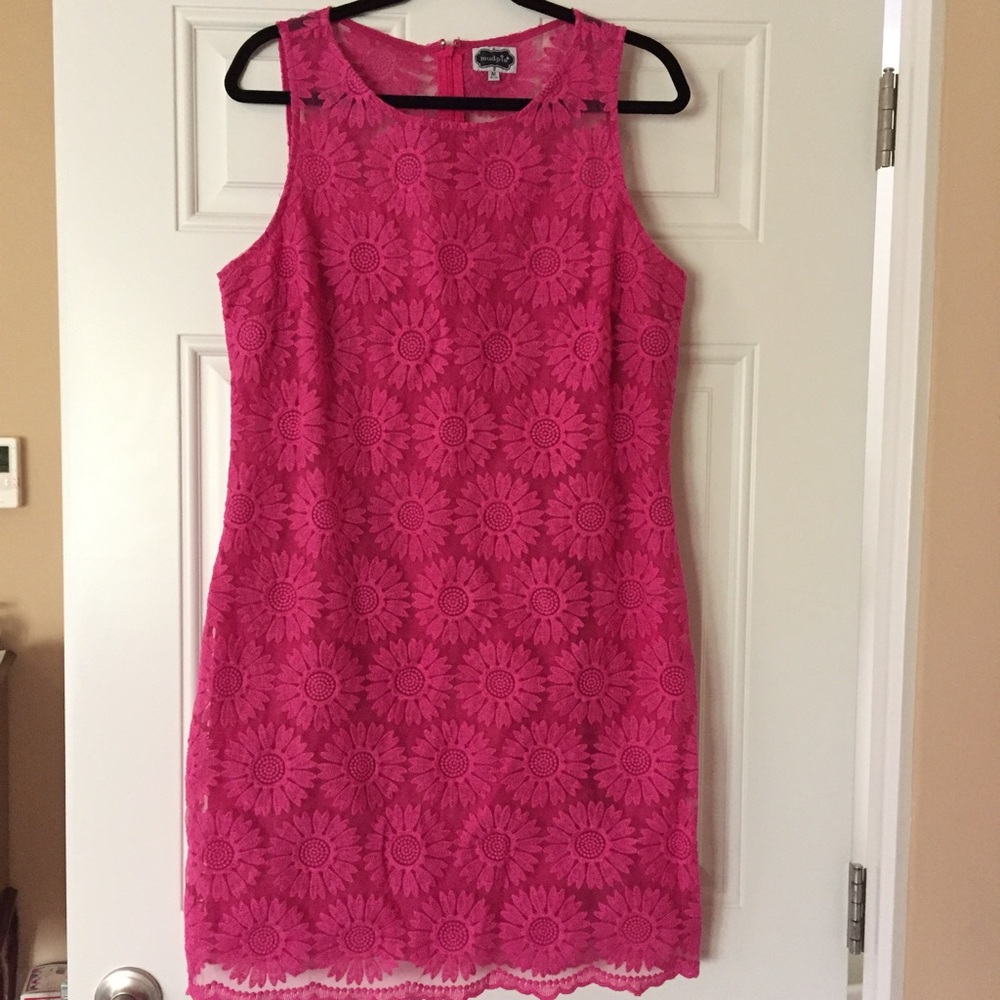 Mud pie sleeveless mid length shift dress