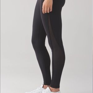 Lululemon Breathe Easy tight