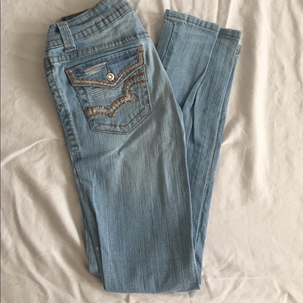 R.E.U.S.E. Jeans