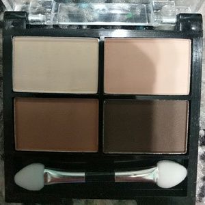 Matte nude eyeshadow palette