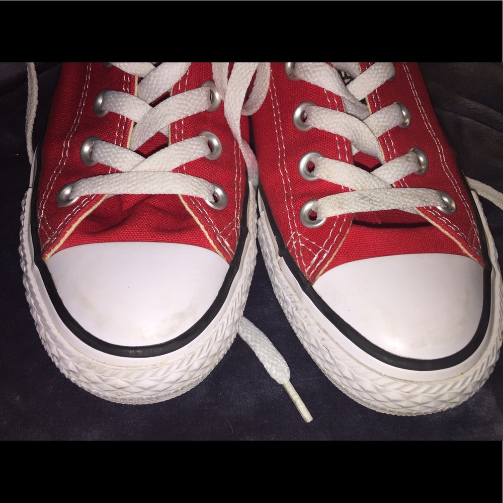Red All Star Converse - Picture 3 of 4