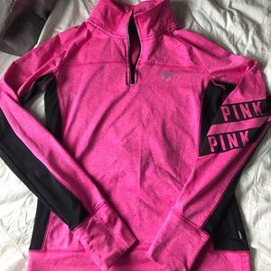 Victoria's Secret PINK running top
