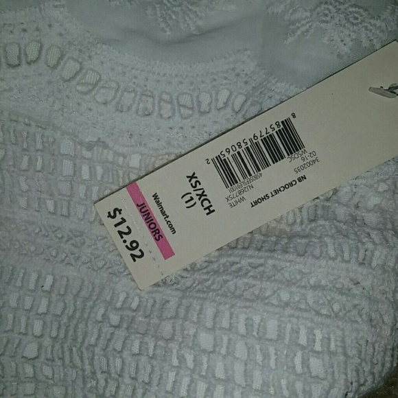 White lace shorts - Picture 2 of 2