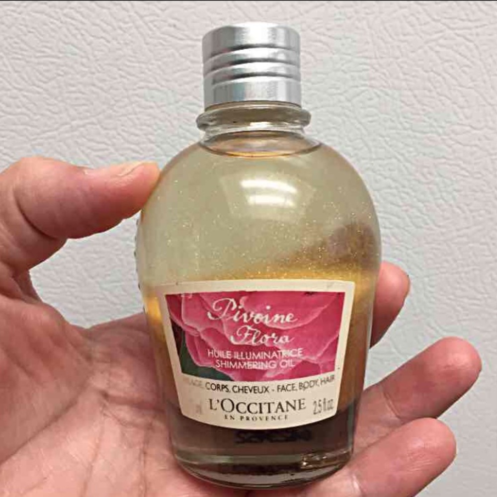 L'occitane Pivoine Flora Shimmering Oil