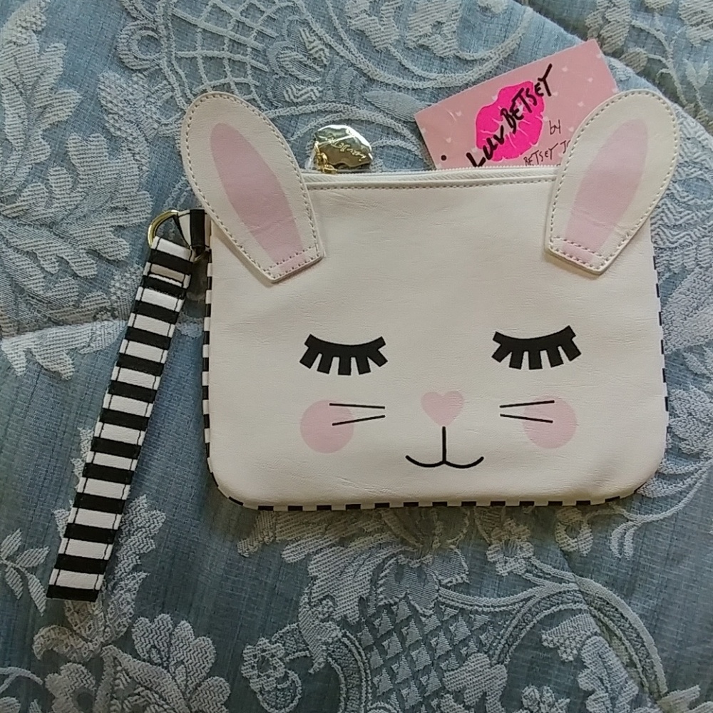 NWT Betsey Johnson bunny wristlet