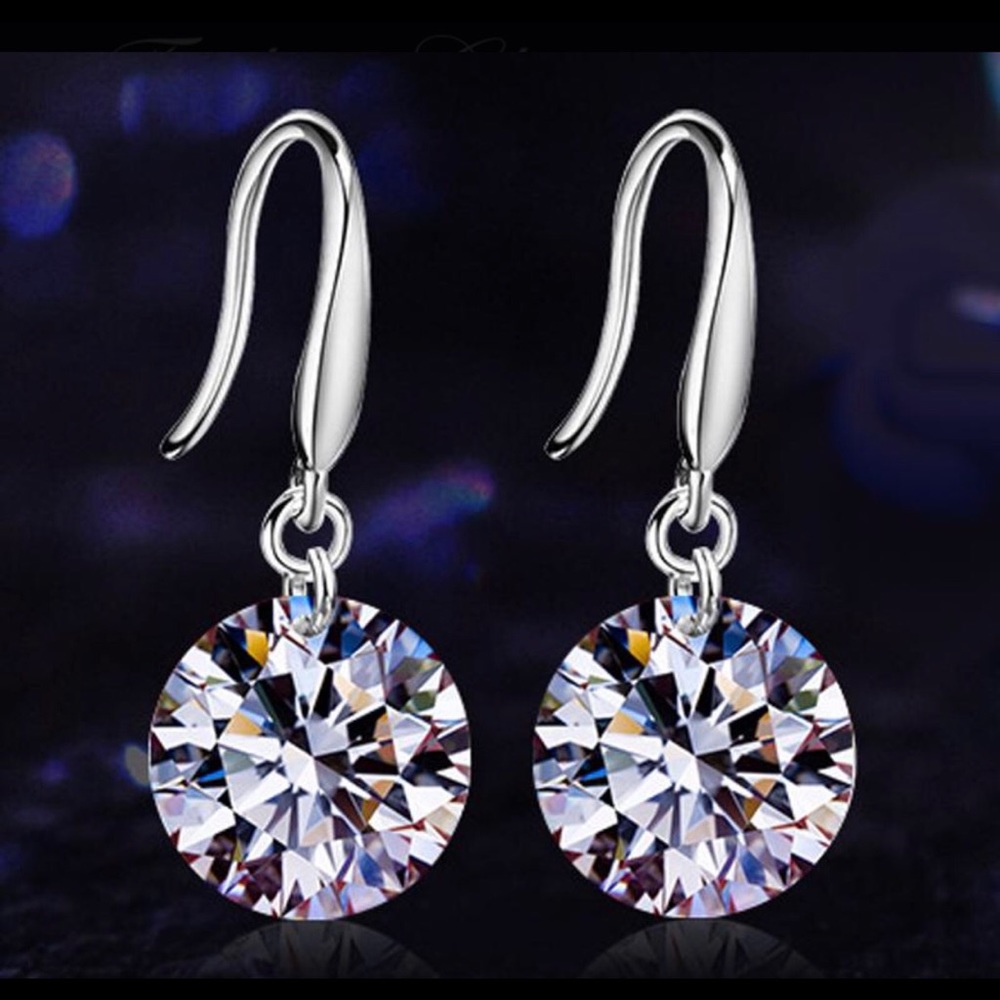 New design | Sterling Swiss CZ diamond earrings 💎