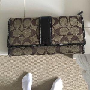 Coach wallet