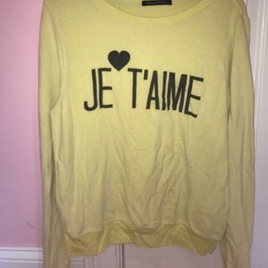 Yellow wild fox pullover