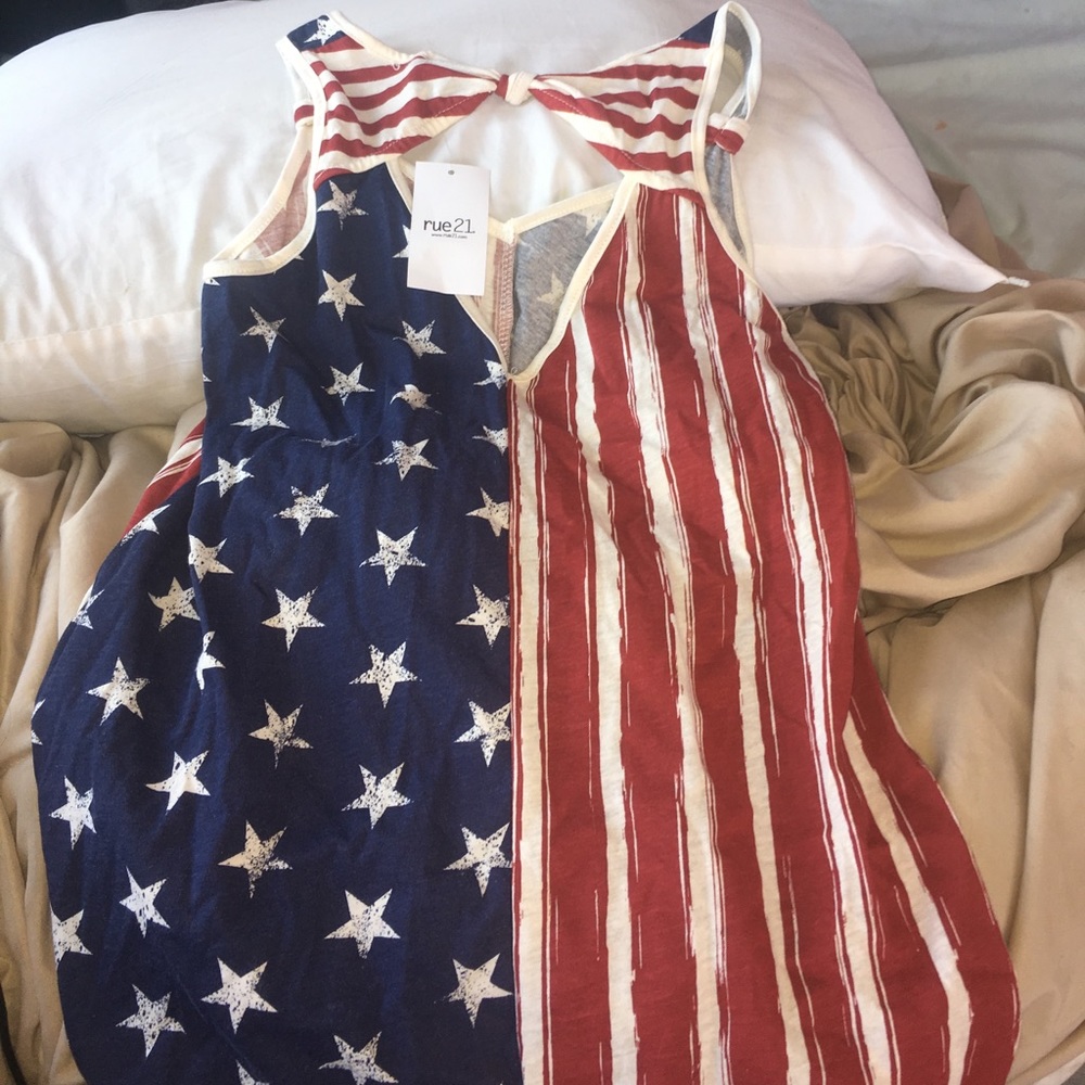 Shirt - Picture 2 of 3