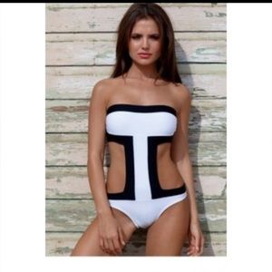 Aqua clara "puerto banas" monokini