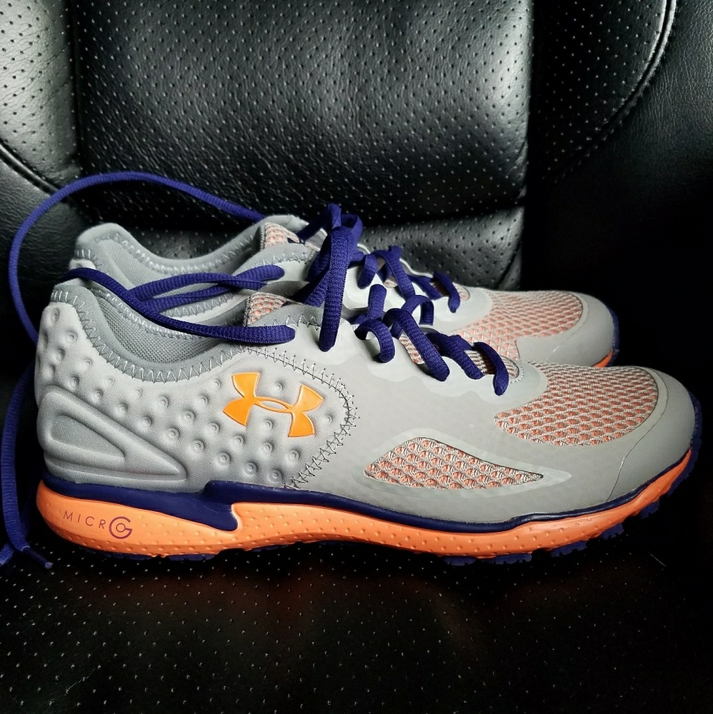 Brand new under armor shoes