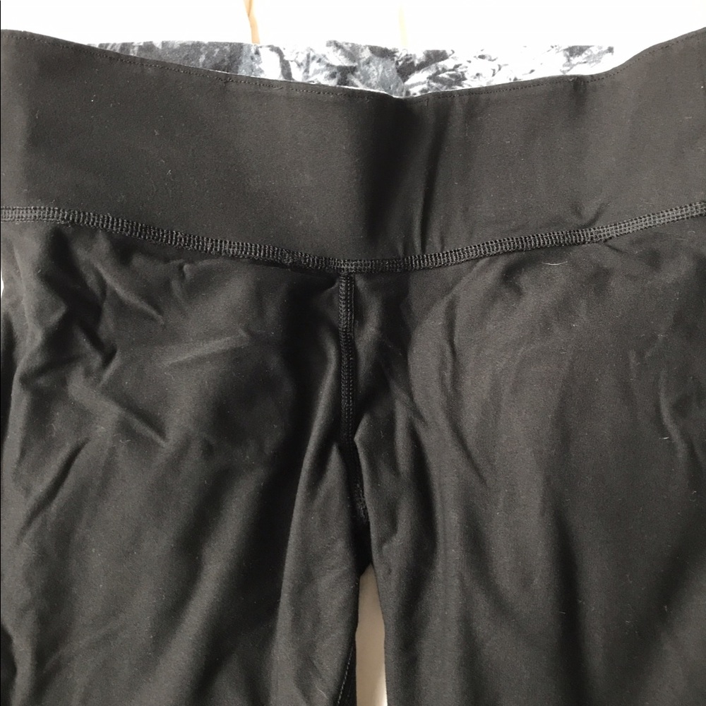 PINK VS Reversible Leggings