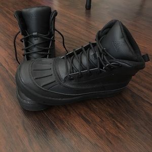 Nike boots