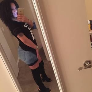 Meet your Posher, Caroline