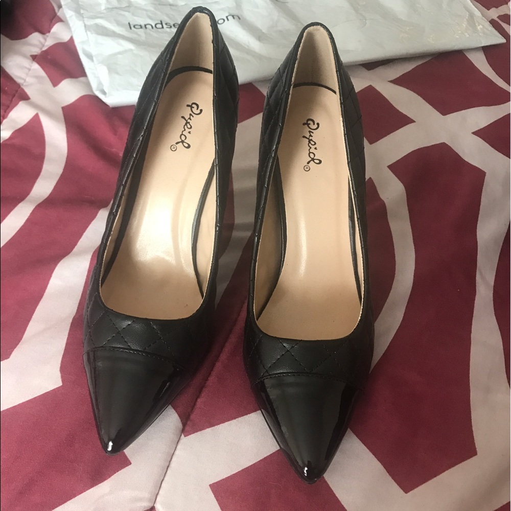 Gorgeous brand new qupid heels