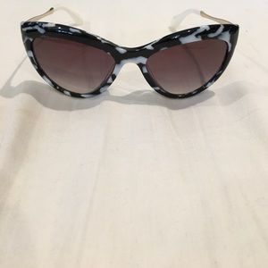 Brand New MIU MIU sunglasses! Only work once.