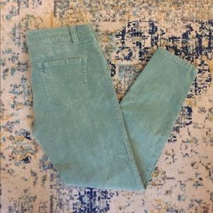 Vineyard Vines Corduroys