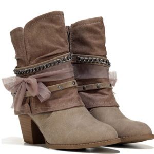 💗 Fall Booties! Beige