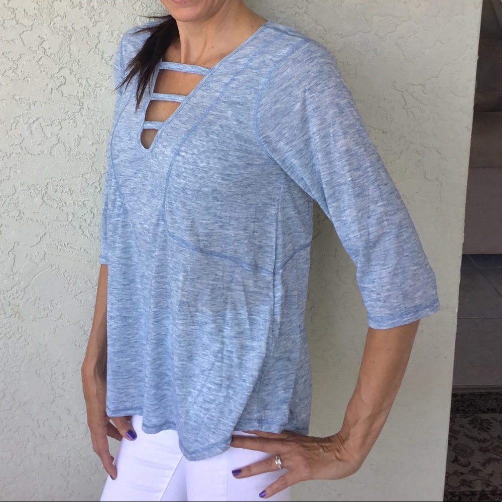 Blue 3/4 Sleeve Top S,M - Picture 4 of 4