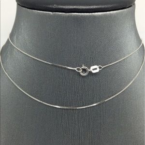 14K White Gold Box Chain ~0.50mm 16”