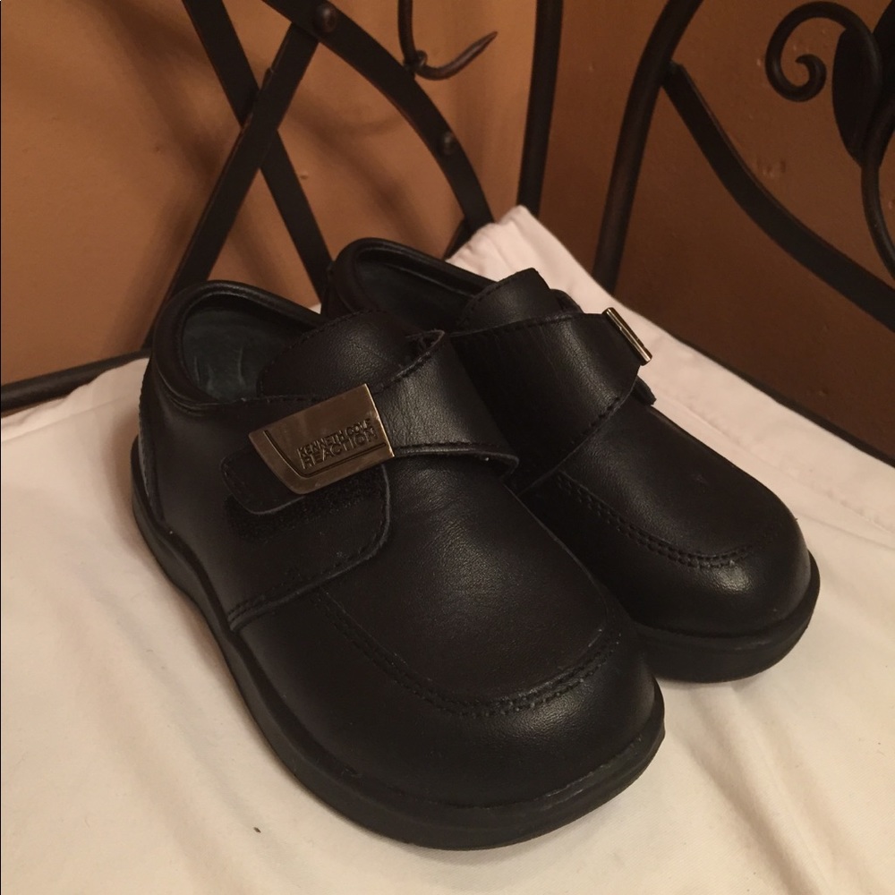 ❌SOLD❌ 🎉Kenneth Cole🎉 Reaction Shoes