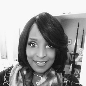 Meet your Posher, Charlotte