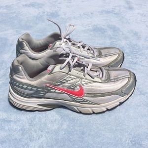 Women's Nike Initiator Running Shoes Size 10