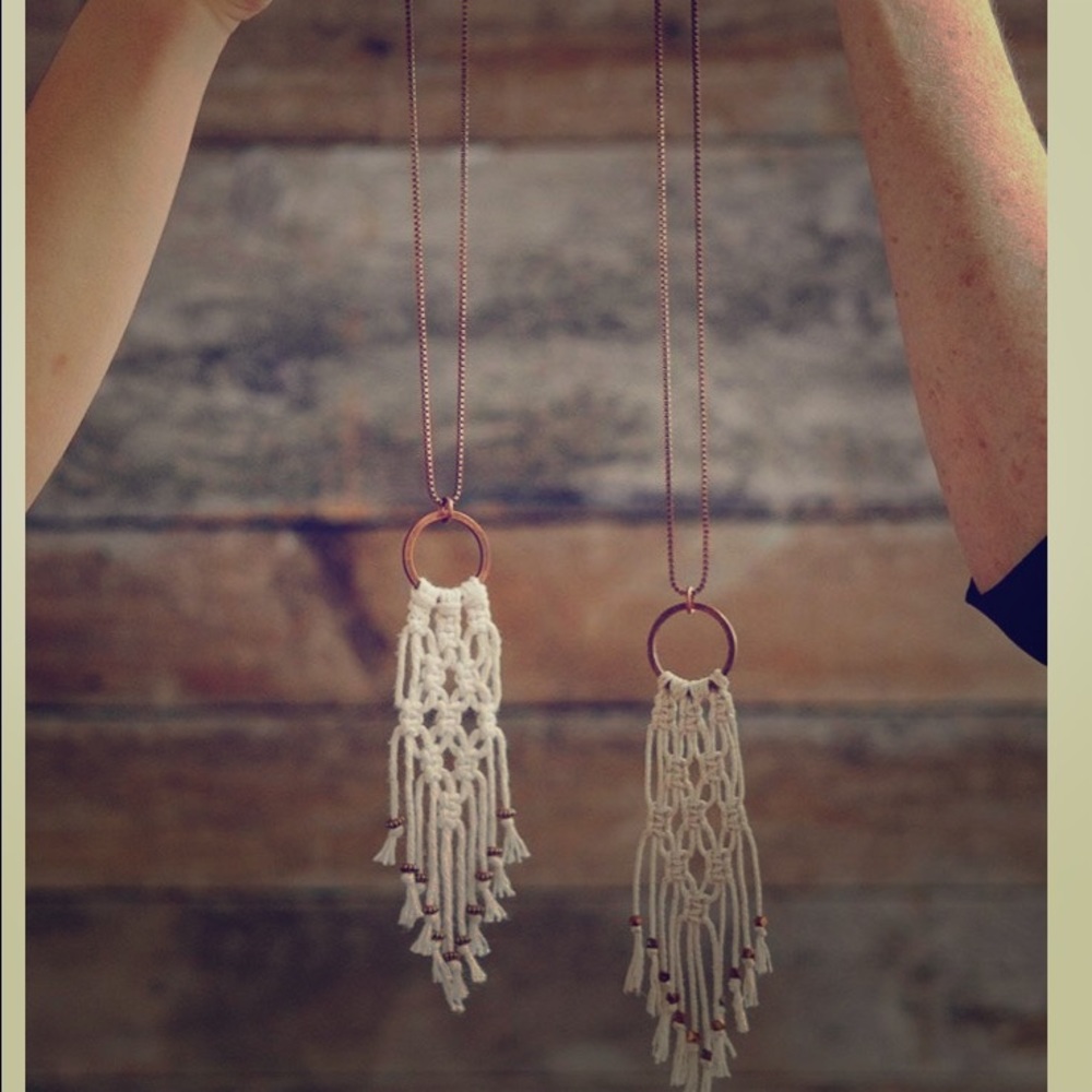 Macrame necklace