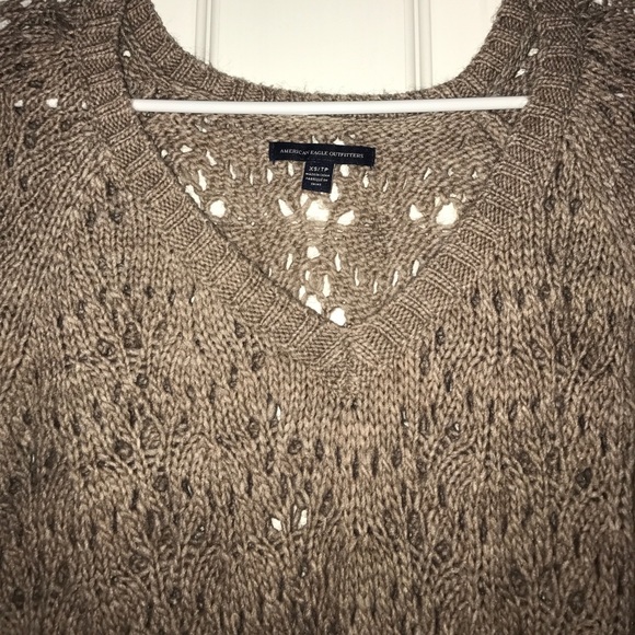 American Eagle V-Neck Sweater - Picture 2 of 2