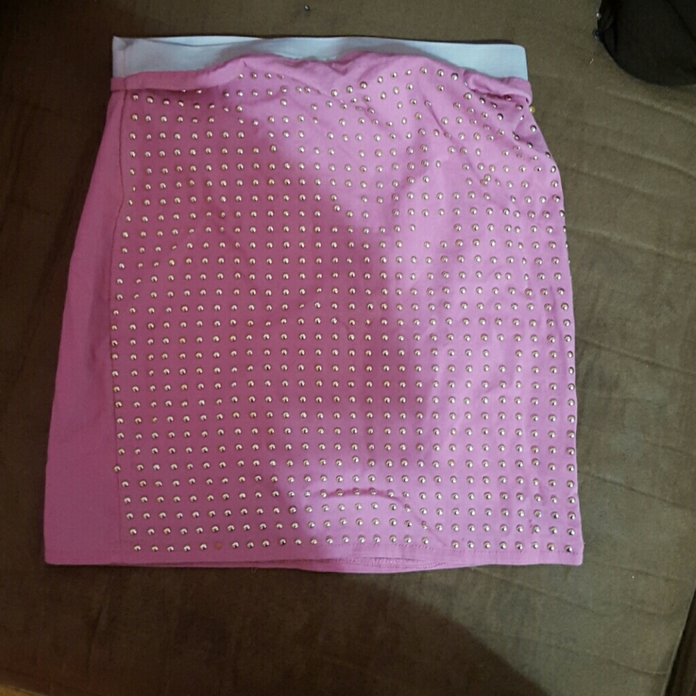 Woman's pencil skirt